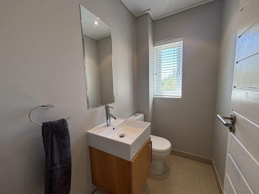 2 Bedroom Property for Sale in Brookes Hill Eastern Cape